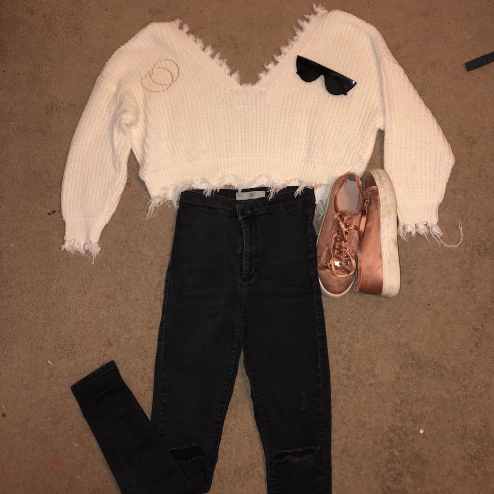 White Cropped Sweater